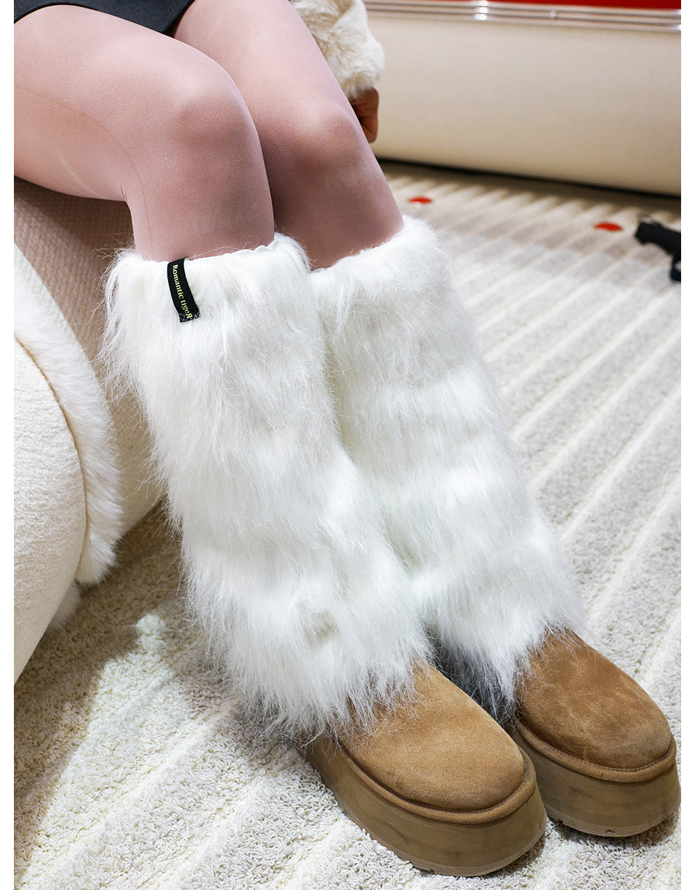 basic fur leg warmer (white)