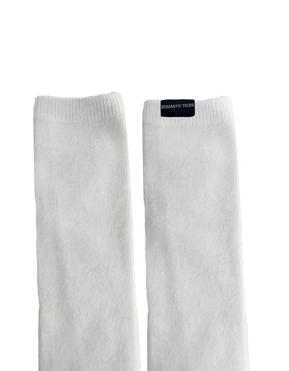 cashmere knee stocking (milk white)