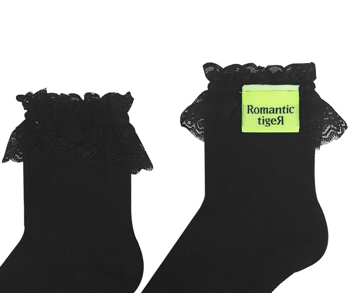 ruffle ribbon socks black