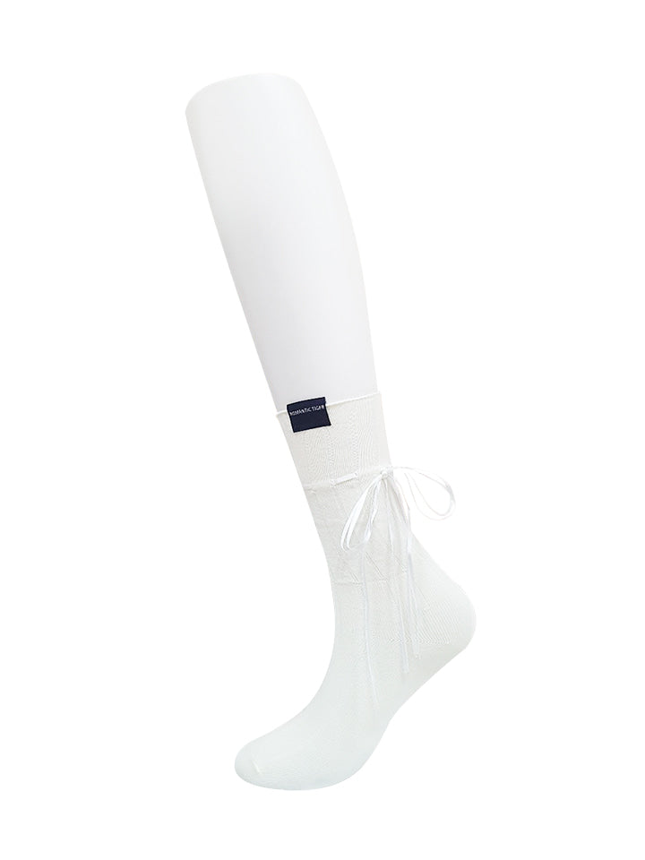 ribbon drawstring socks white